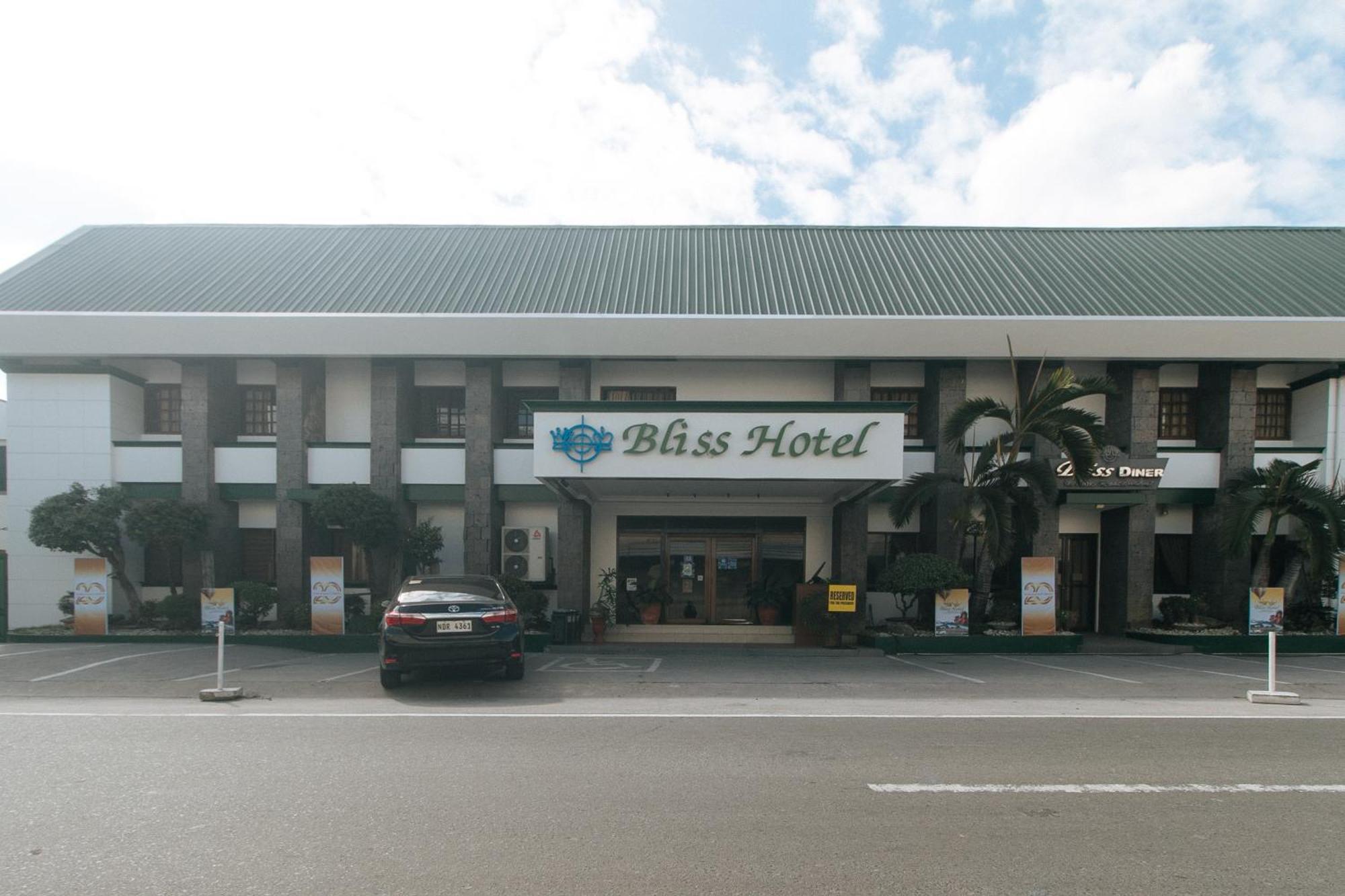 Bliss Hotel Dau Mabalacat Exteriér fotografie