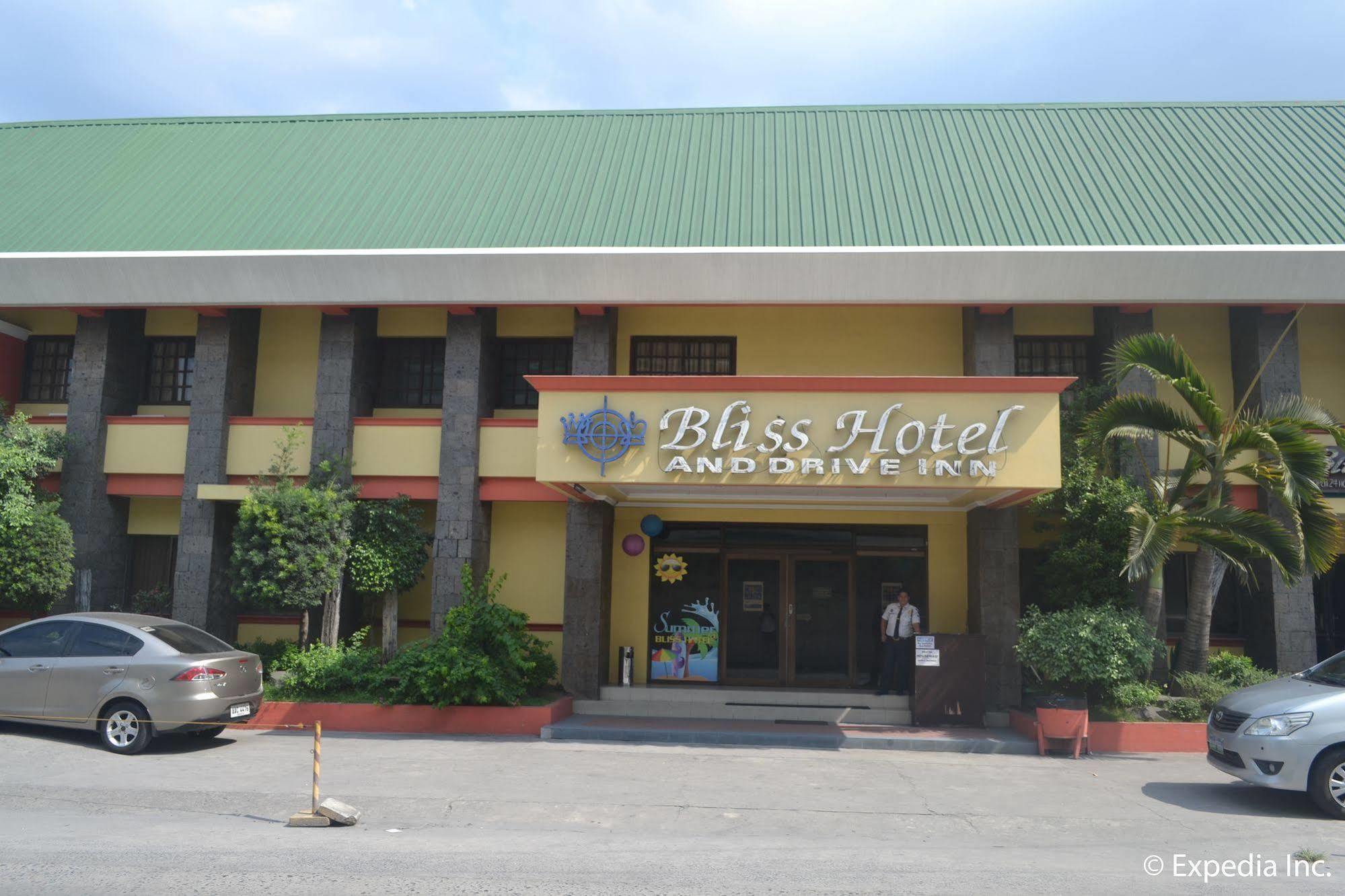 Bliss Hotel Dau Mabalacat Exteriér fotografie