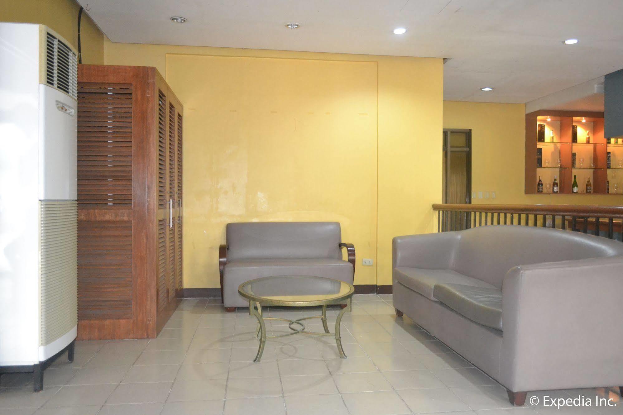 Bliss Hotel Dau Mabalacat Exteriér fotografie