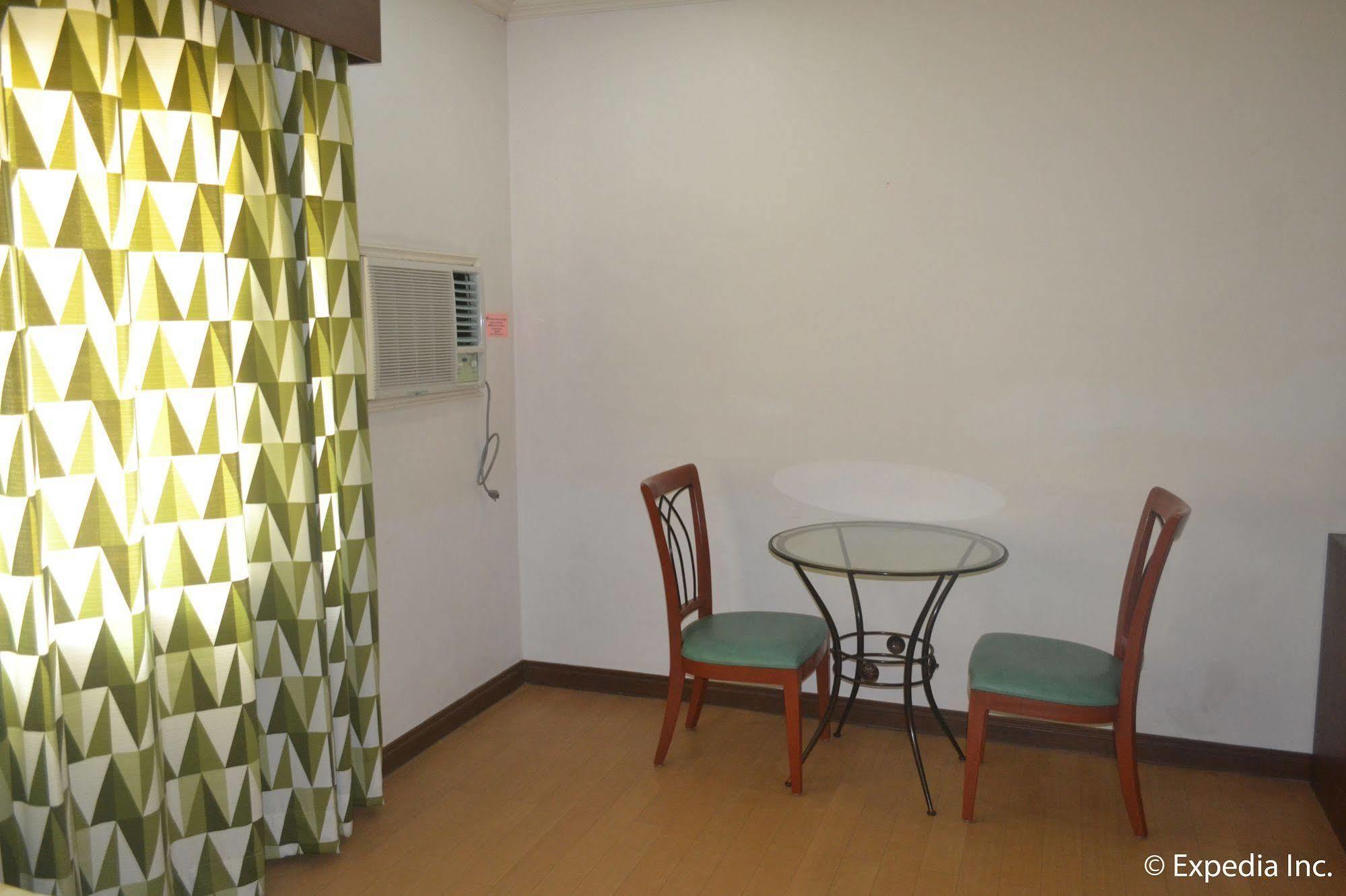 Bliss Hotel Dau Mabalacat Exteriér fotografie