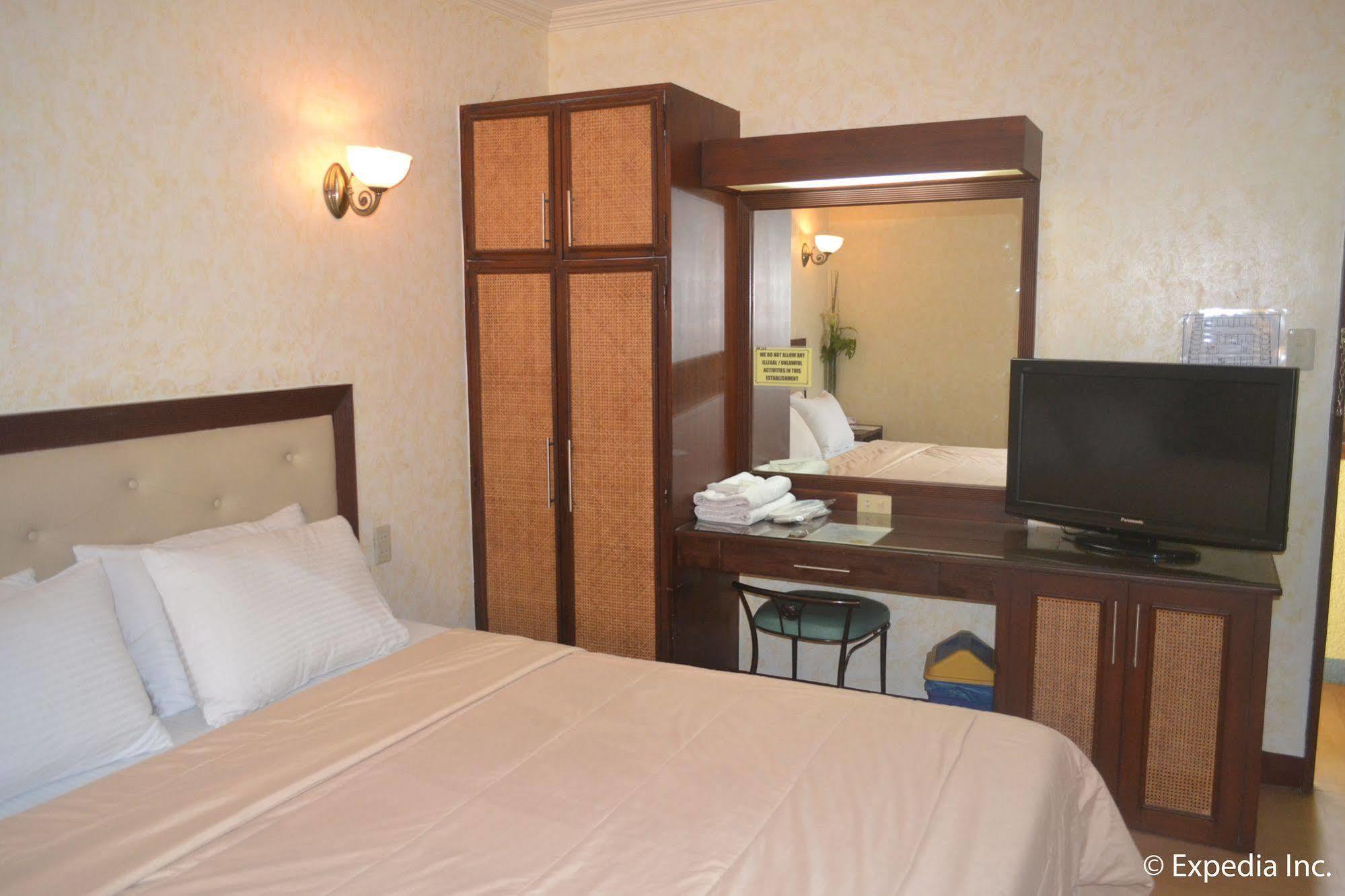 Bliss Hotel Dau Mabalacat Exteriér fotografie